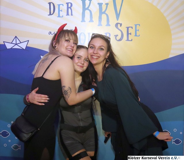 KKV-FB1-2223-180.jpg
