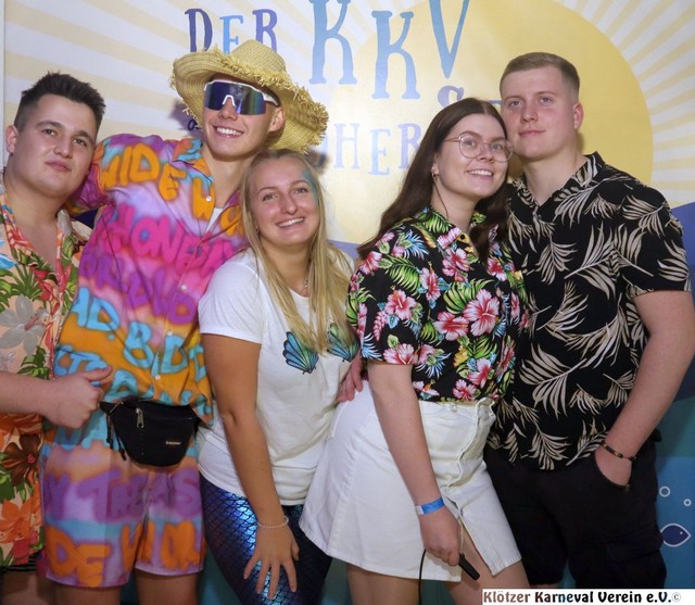 KKV-FB1-2223-203.jpg