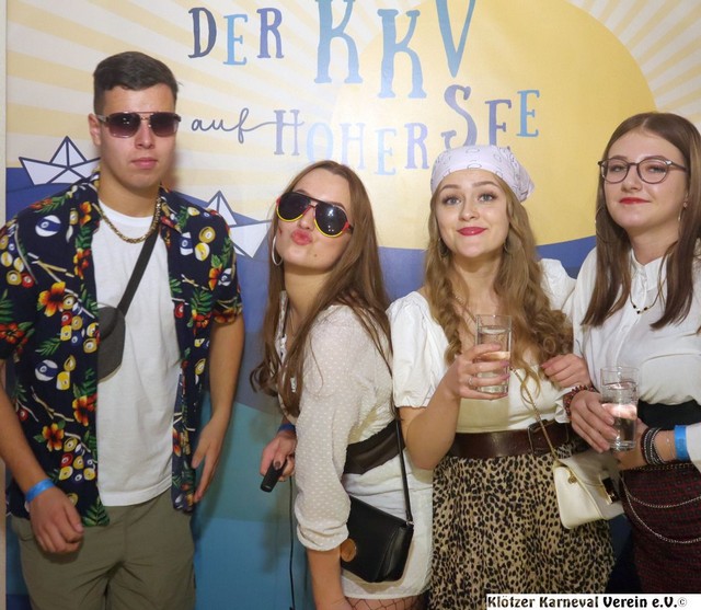 KKV-FB1-2223-212.jpg