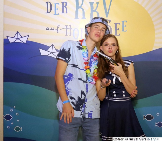 KKV-FB1-2223-413.jpg